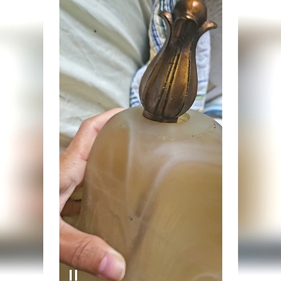 11950s WESCAL marked Glass Table Lamp Shade With cast brass hop knob RARE FIND - Picture 7 of 7